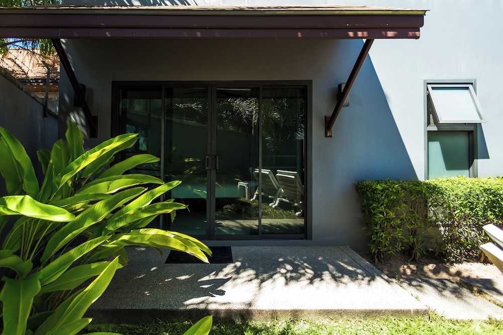 Onyx Villas by TropicLook