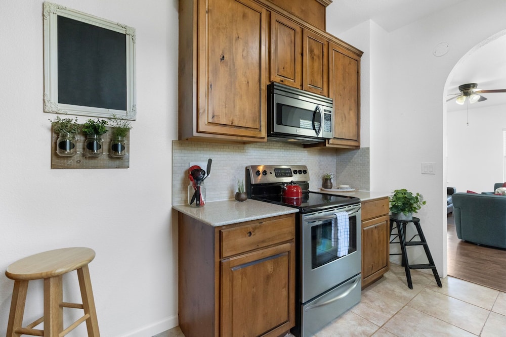 Hill Country Relaxstation Getaway