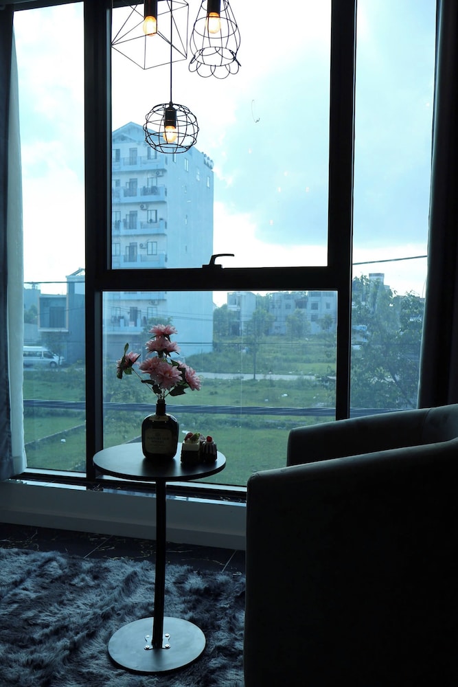 The Grand Diamond C Hotel