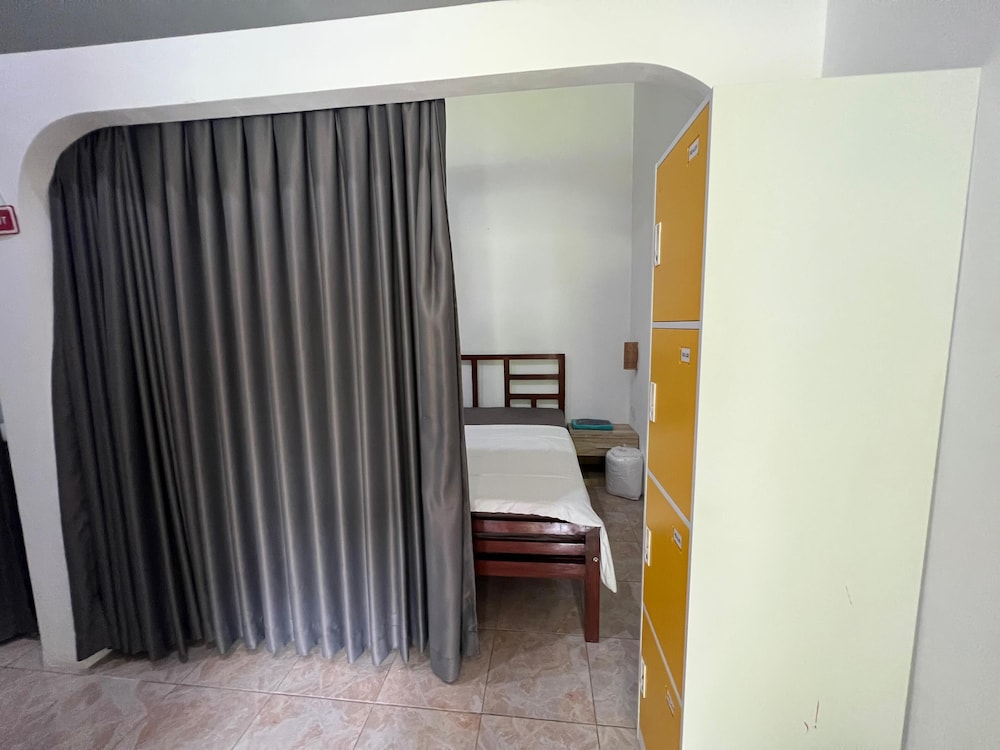 Wanderlust Hostel Kuta Mandalika