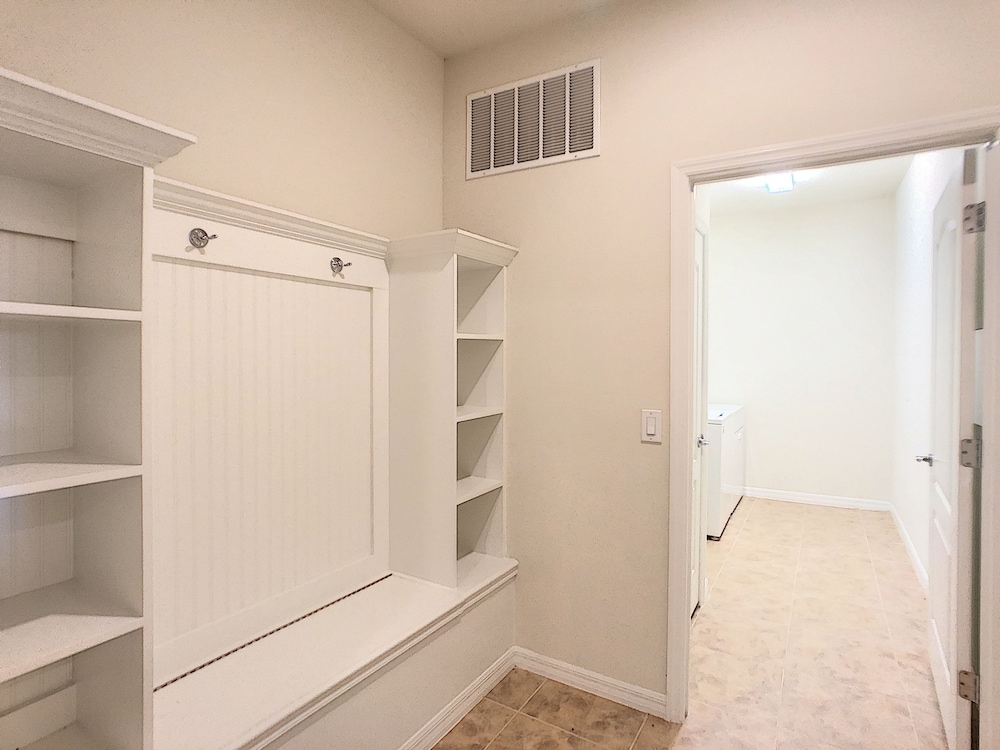 Bengal Getaway by Florida Spirit - Image 5