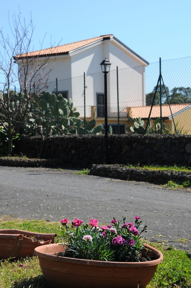 La Circumetnea B&B