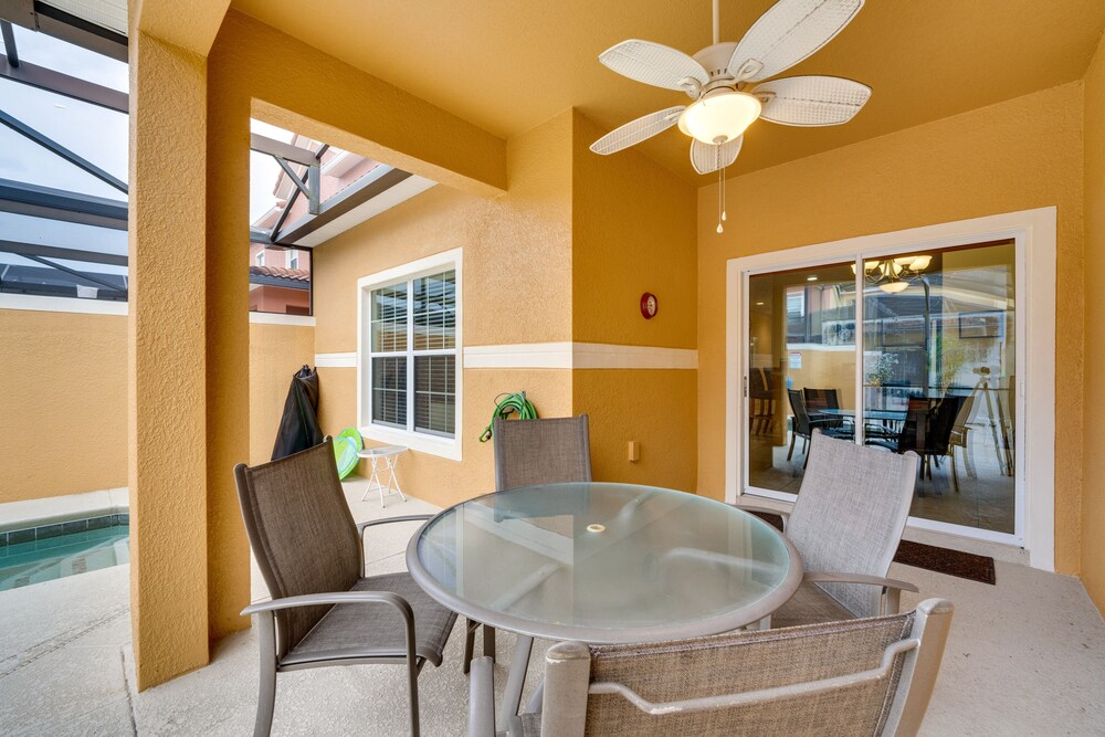 ~ 5 Mi to Disney Parks: Kissimmee Home w/ Pool!