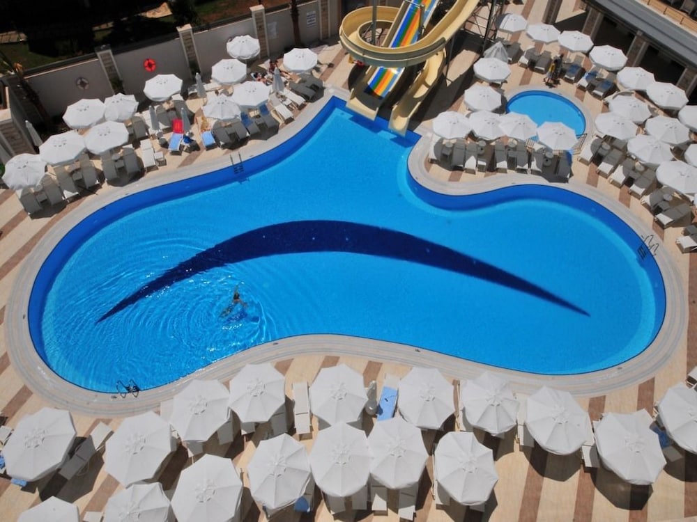 Golden Rock Beach Hotel - All Inclusive