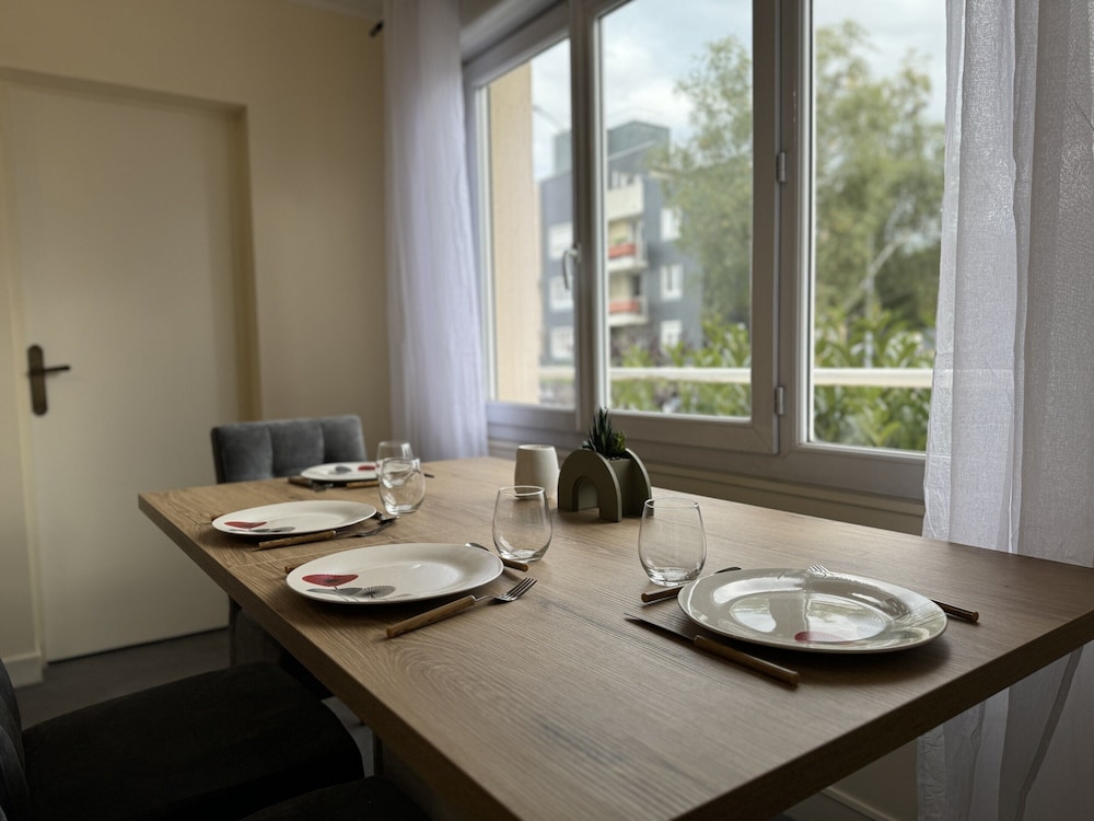 Apartment Near Le Mans Circuit