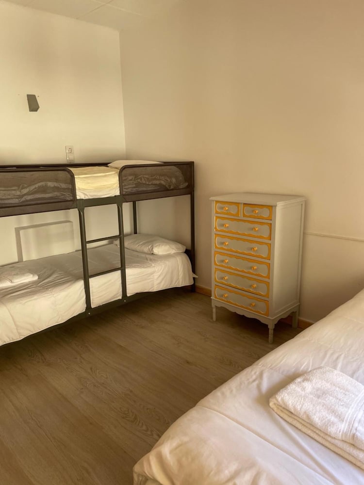 Albergue Pension Rossell