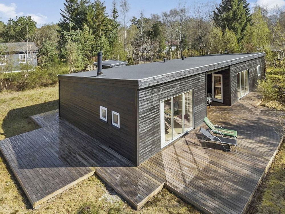 10 Person Holiday Home in Hadsund view 5