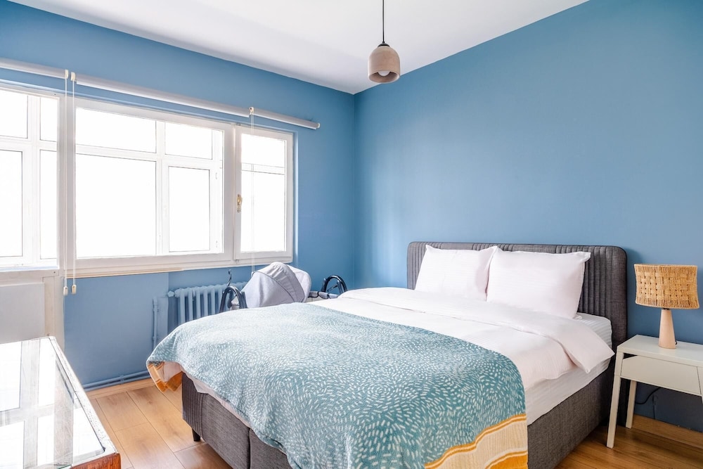 Magnificent Sea View Flat 5 min to Istiklal Square