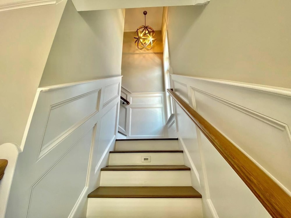 Scarborough Avenue 303