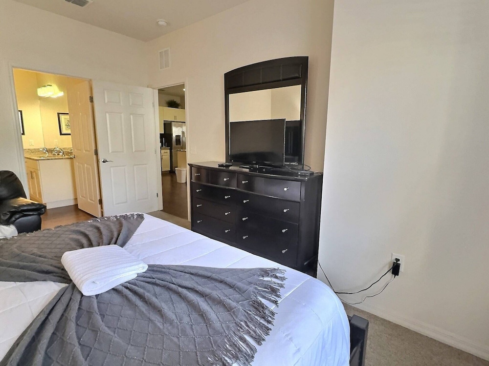 Lucaya 3BR Townhome 15min to Disney Gated