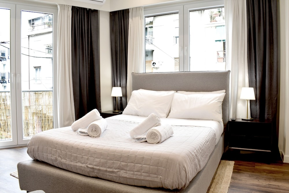Siga-siga Luxury Acropolis Apt