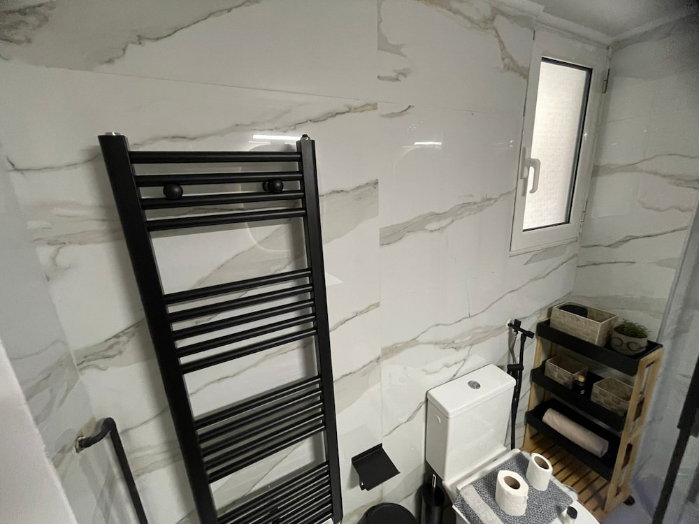 Minimal Central 2BR