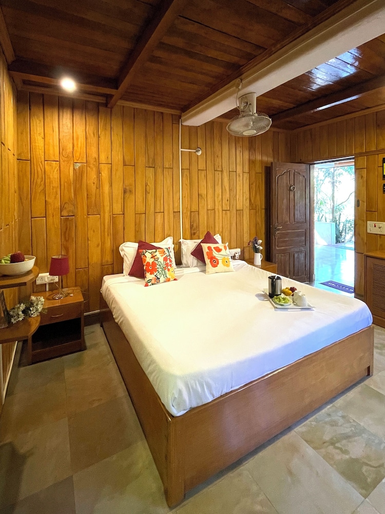 The Hideaway Hosur