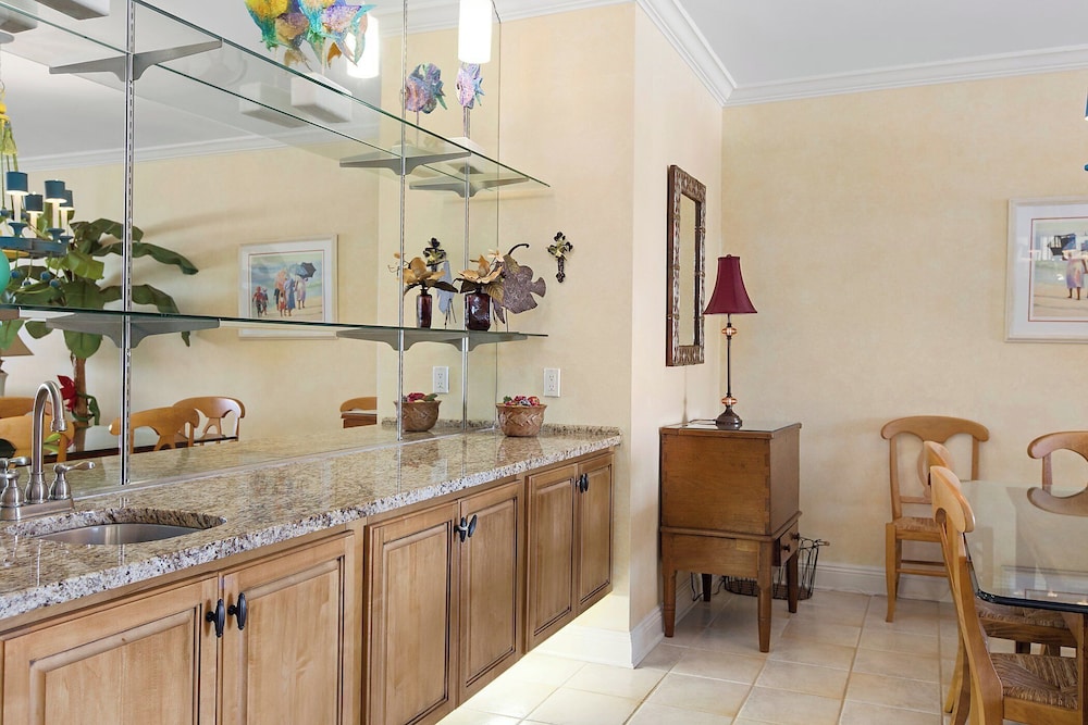 Romar House by Southern Vacation Rentals