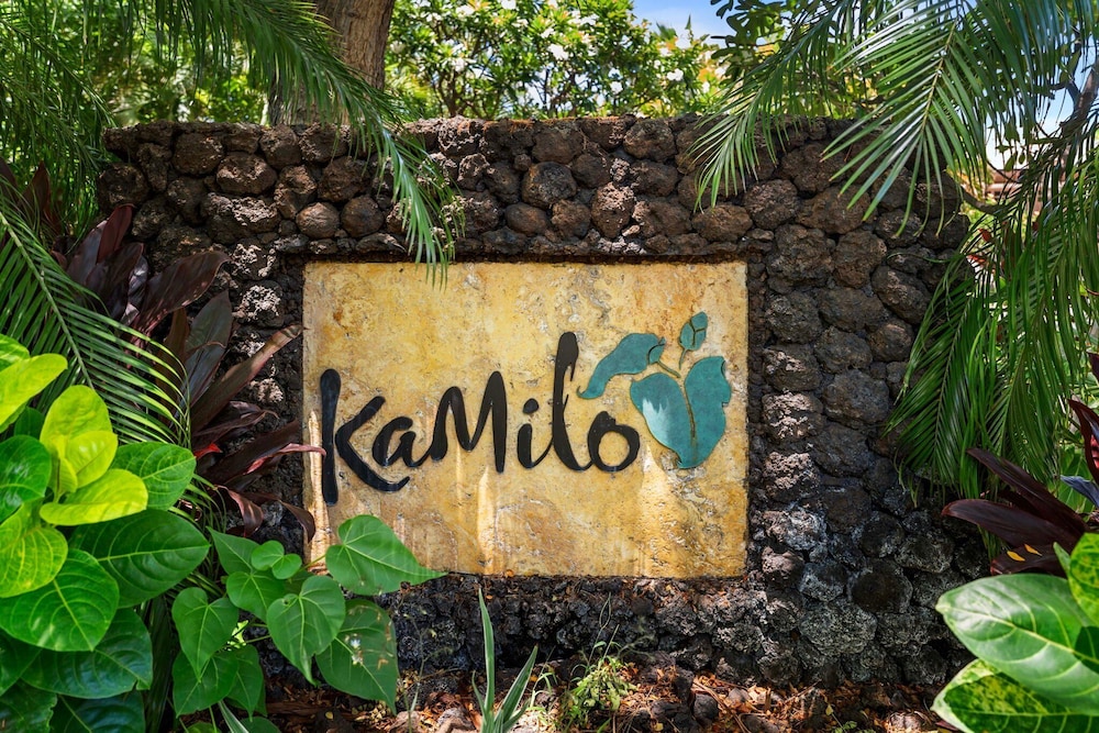Private Beach Access Includes Concierge Outdoor Spacious Lanai!