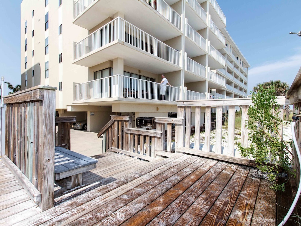 Gulfside 302 by Brooks and Shorey Resorts