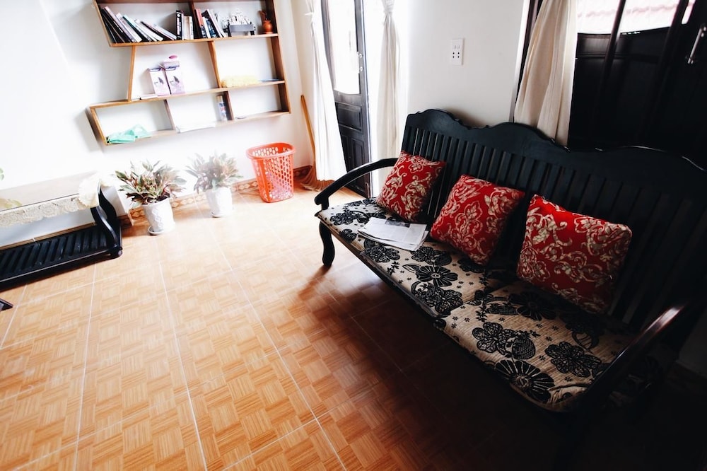 Sake Homestay
