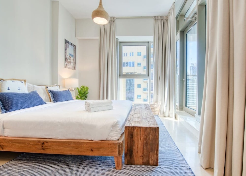 Spakle Building 2 Dubai Marina - Apartment 1007