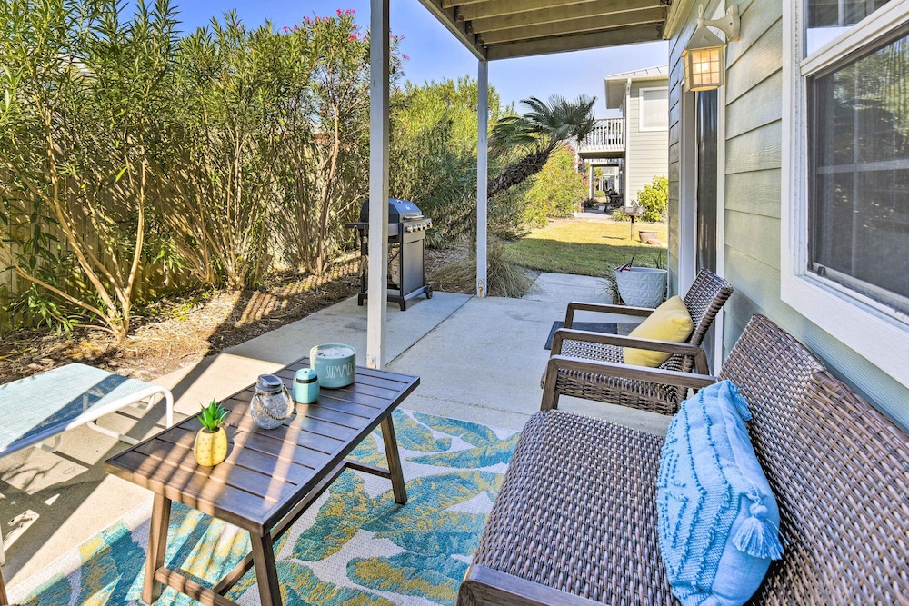 'tipsy Turtle' Condo w/ Patio & Harbor Access view 5