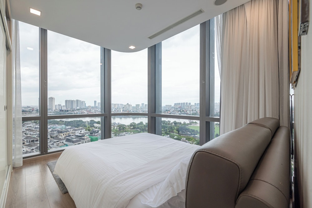Landmark 81 & Vinhomes - ZEN Saigon Citypoint.