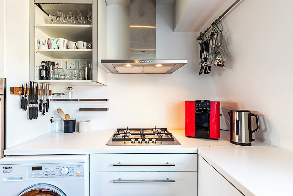 Charming Loft in Islington - Stunning View!