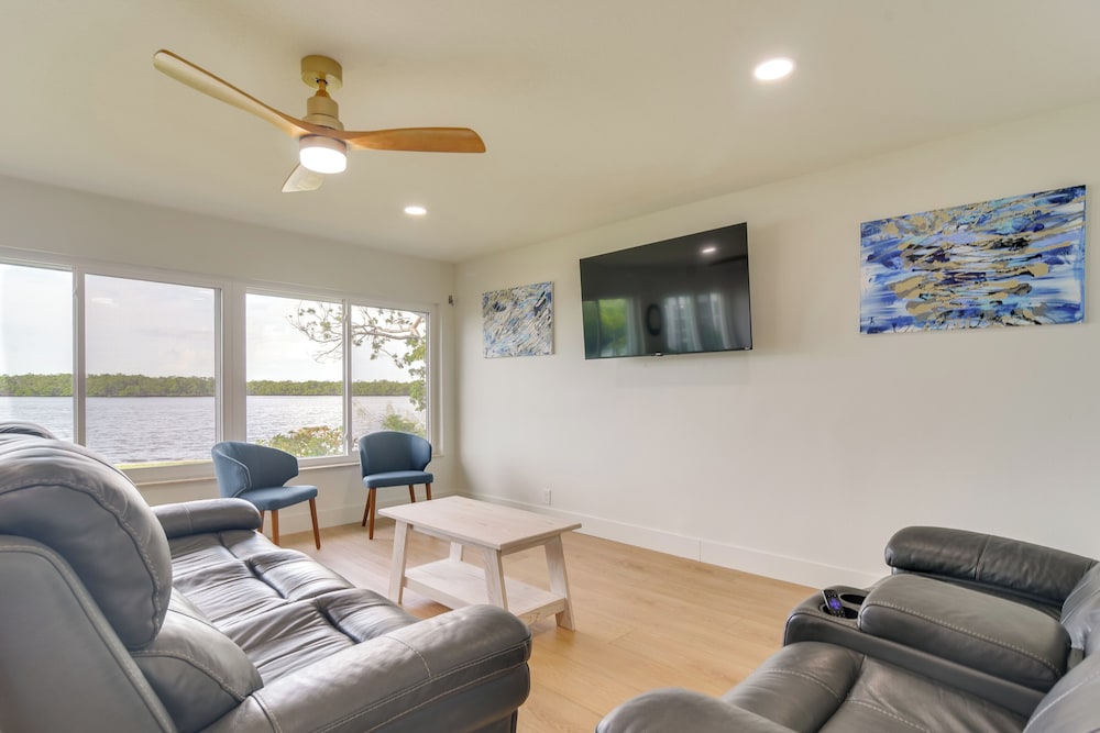 Riverfront Ruskin Home w/ Boat Dock, 1 Mi to Beach