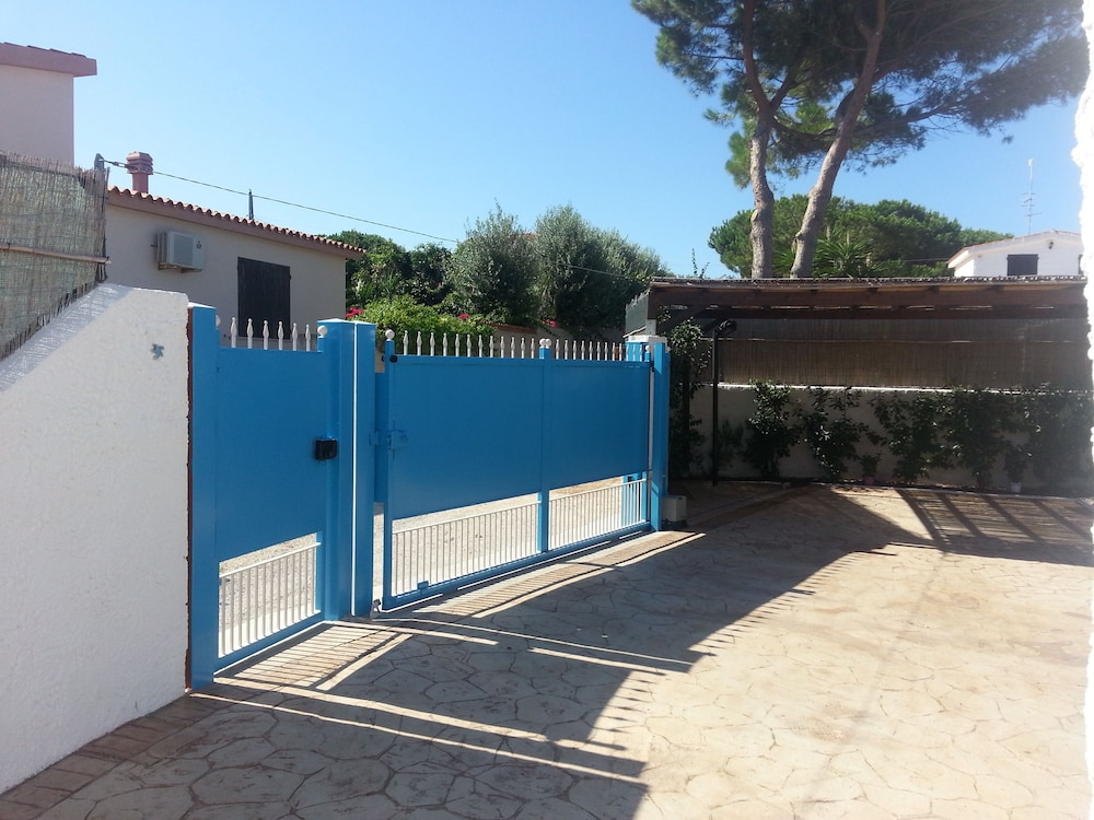 Villa White&Blu