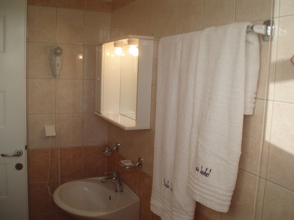 Hotel Irida view 5