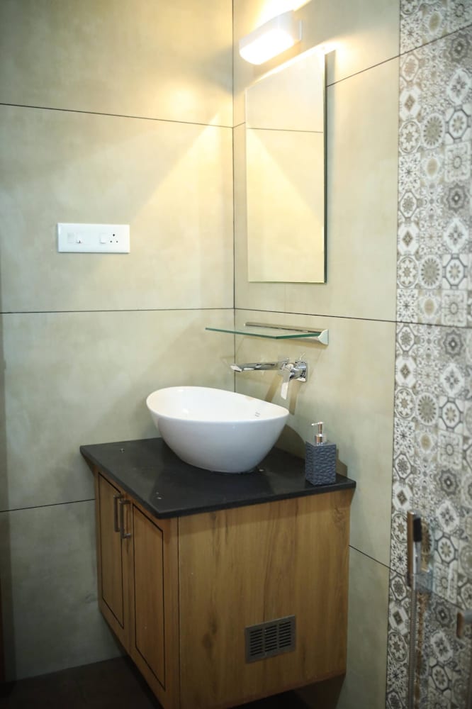 Acrewood Farmhouse - Pool Villa