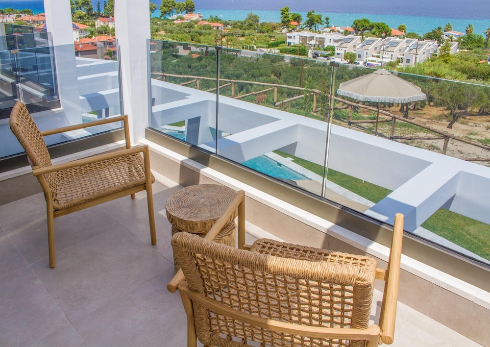 Sunrise Villas Collection