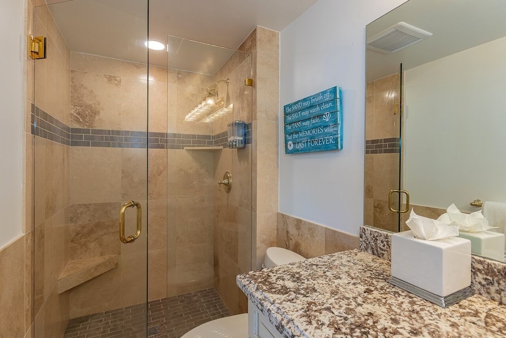 Royal Mauian 411 2 Bedroom Condo