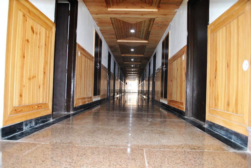 Hotel Natraj International