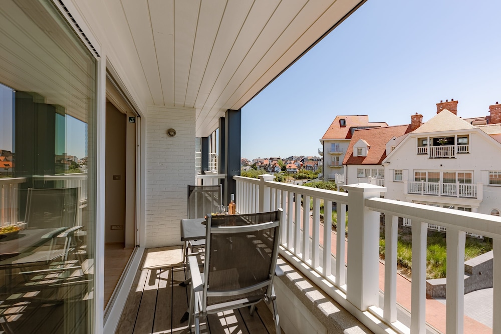 Huswell - Spacious Apartment Nearby the sea in Knokke-heist