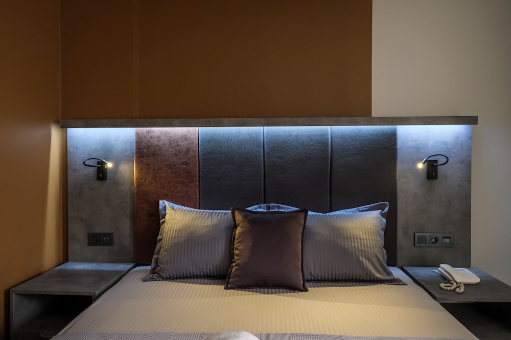 Kraliçe Oteli - Image 114