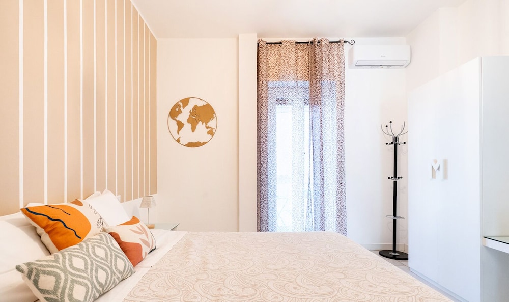 BARIROOMS - SUITE STATION