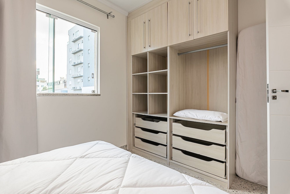 Apt W/balcony 160m Bombas Beach Col102