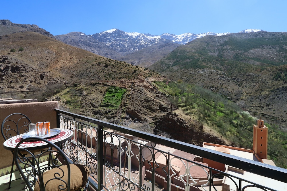 Auberge Atlas Tamatert view 3