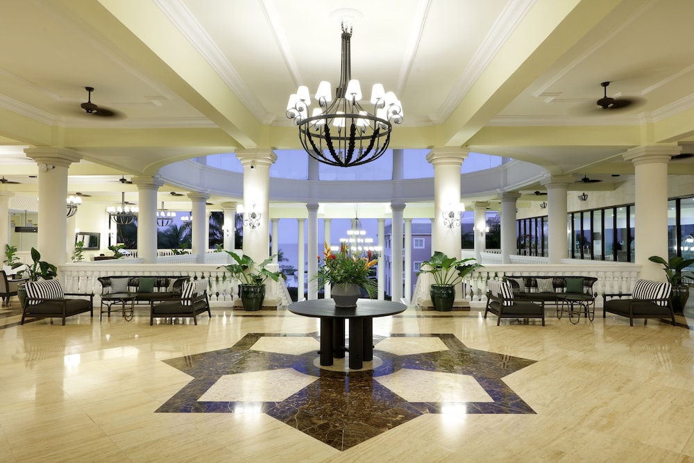 Grand Palladium Jamaica Resort  Spa All Inclusive - Property Image 9