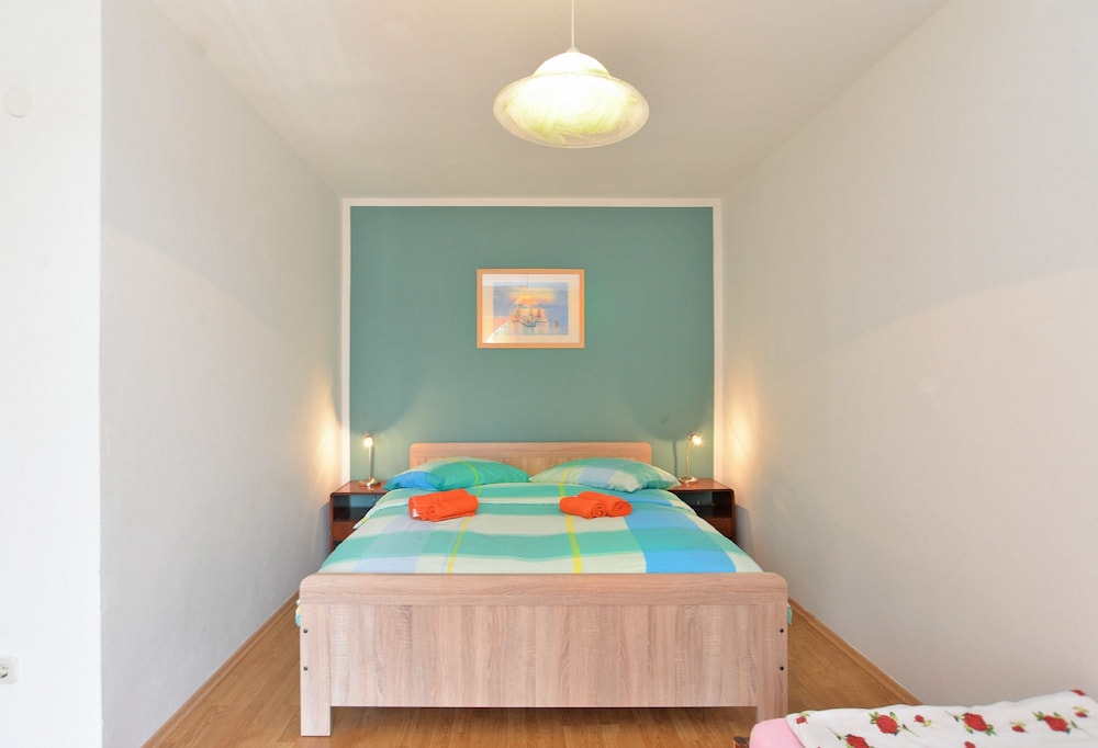 Apartment 1613 view 5