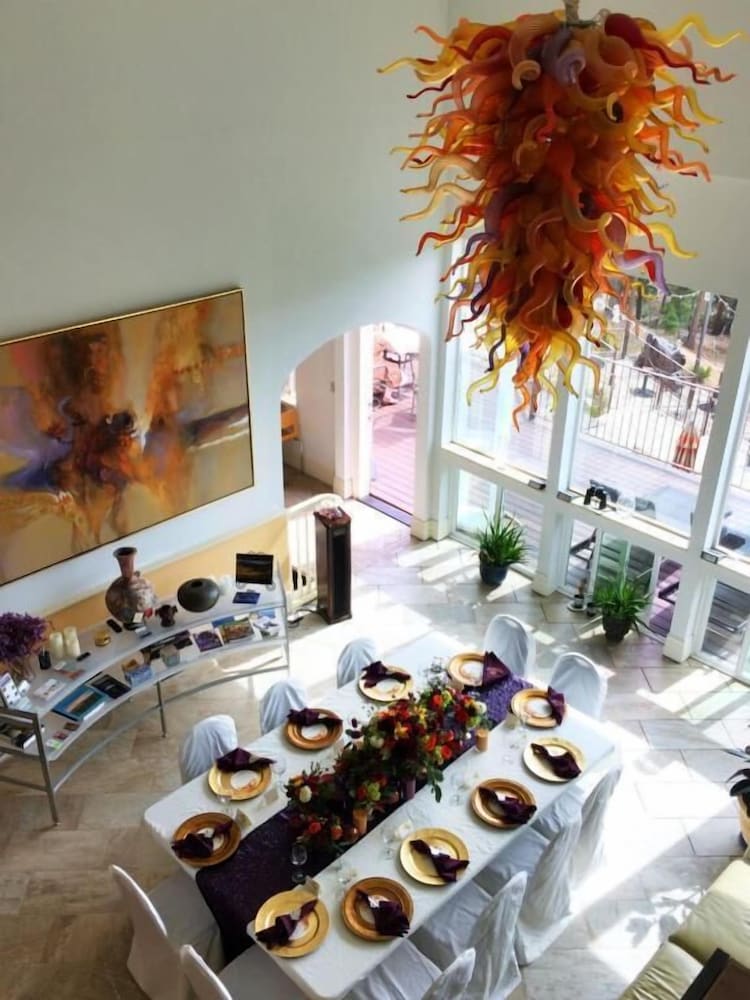 Pikes Peak Paradise Bed and Breakfast