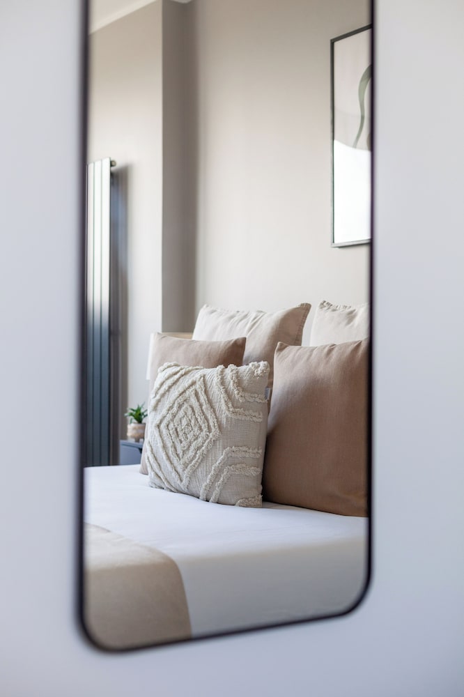 Beautiful flat in Old Street