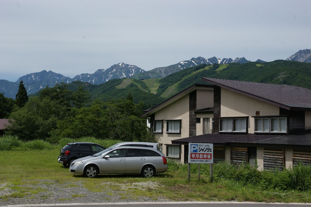Petit Hotel Shanze