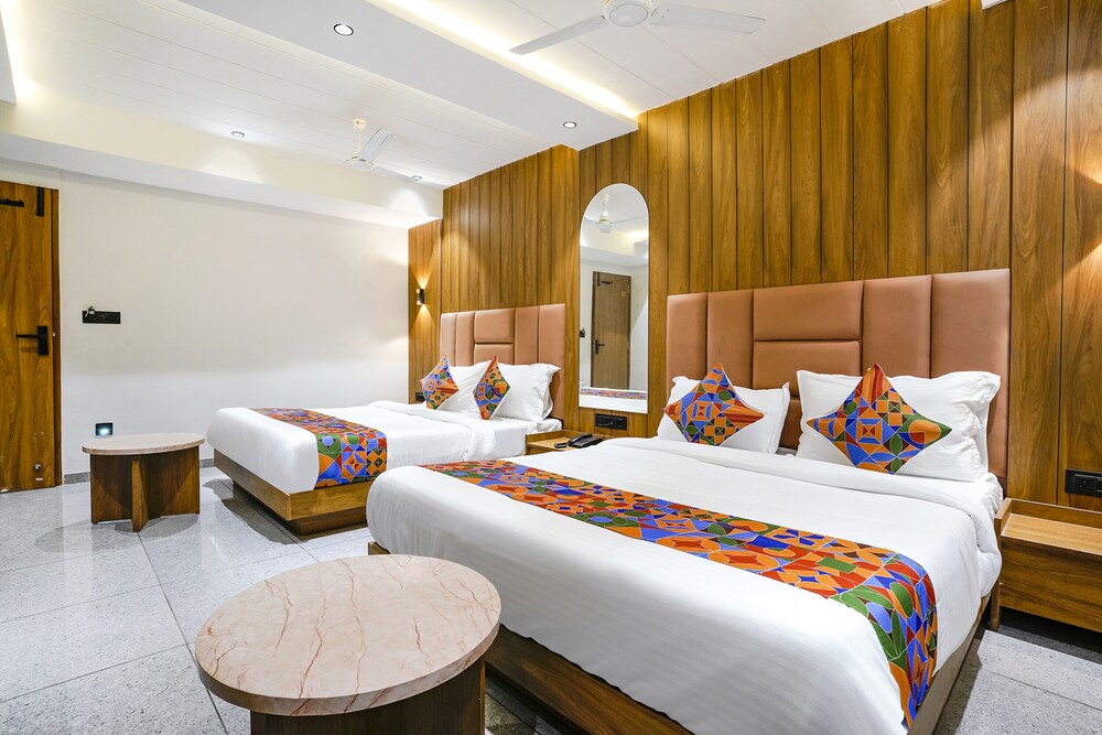 Fabhotel Ms Residency