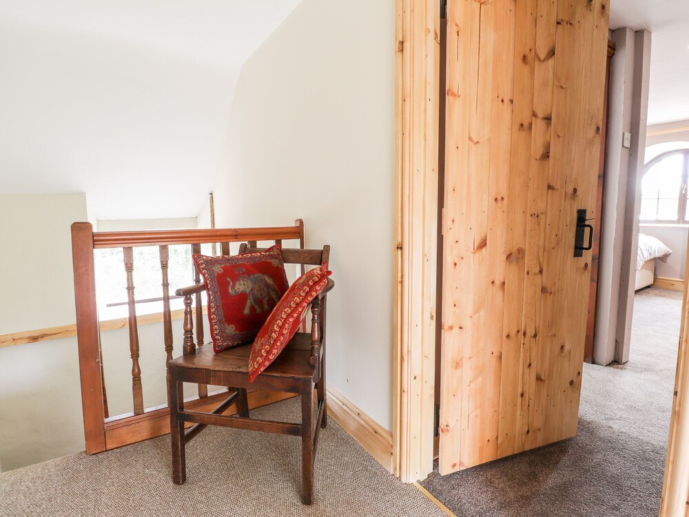 Barn Court Cottage