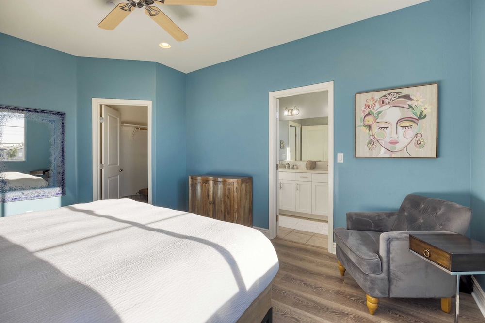 Casa do Sol by Avantstay Rooftop Deck w/ Ocean Views 2 Blocks to Beach!