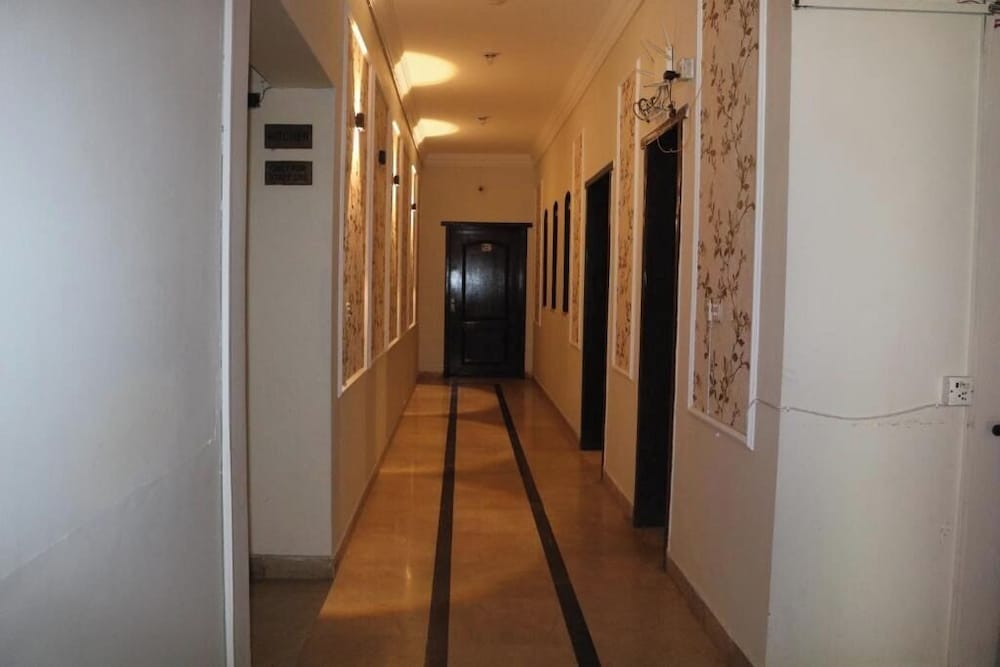New Pak Guesthouse