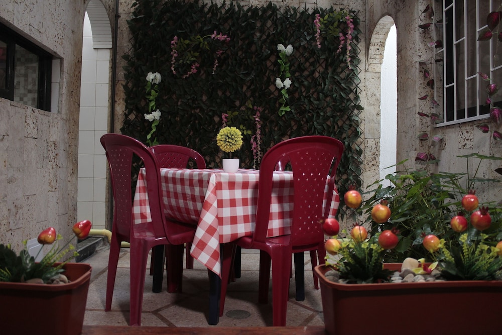 Casa Blanca Just For Travelers