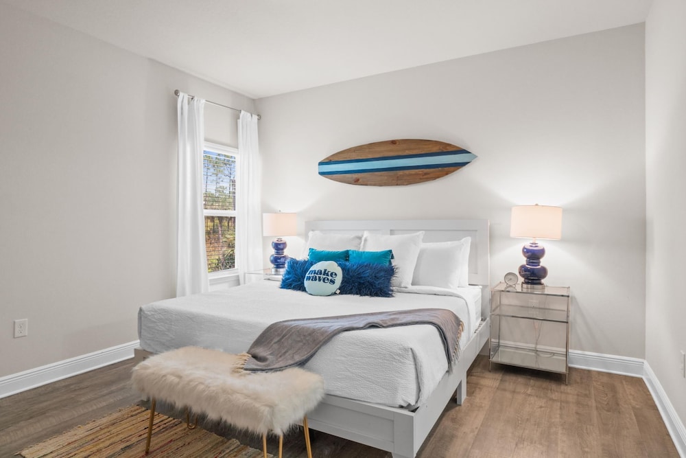 Beach House - Redfish Cove by PHG