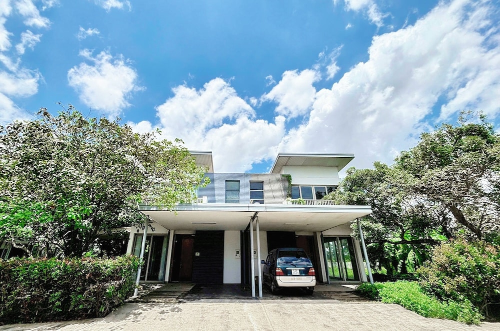 Lumiere Villa Swanbay