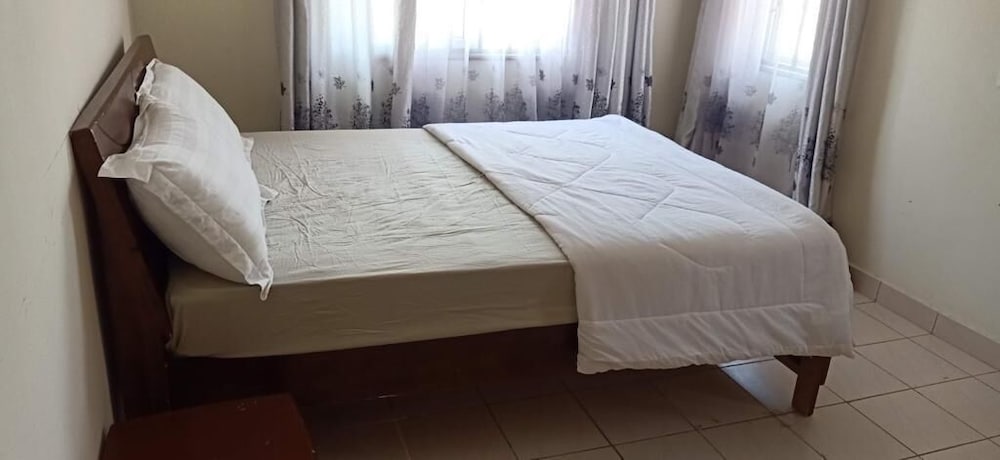 Stay.Plus Mtwapa Holiday Maisonnette view 2